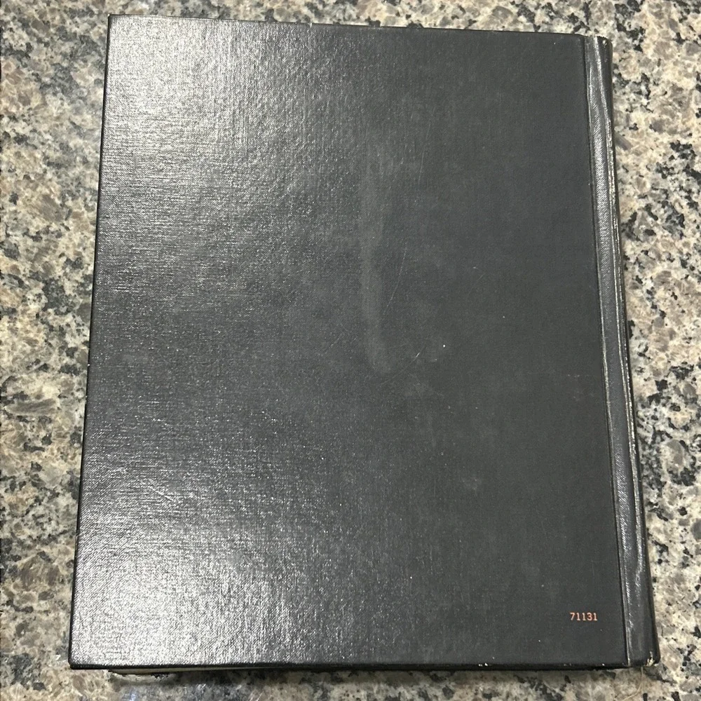 Harrison's Principles of Internal Medicine Sixth Edition Hardcover Good